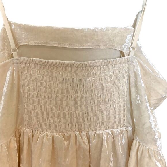 AMERICAN Eagle Velvet Cami - Picture 5 of 11